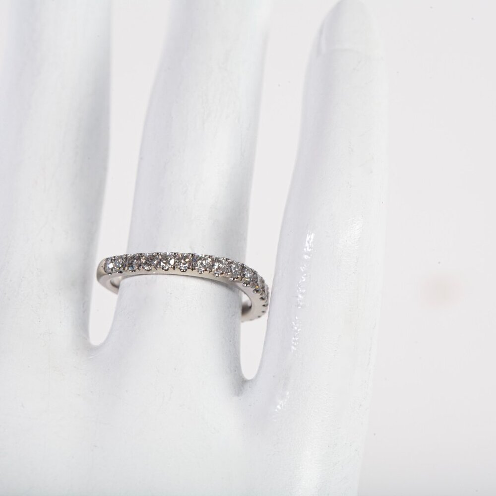 Ladies 14k White Gold Neil Lane Diamond Curve Wedding Band Size 5.5"